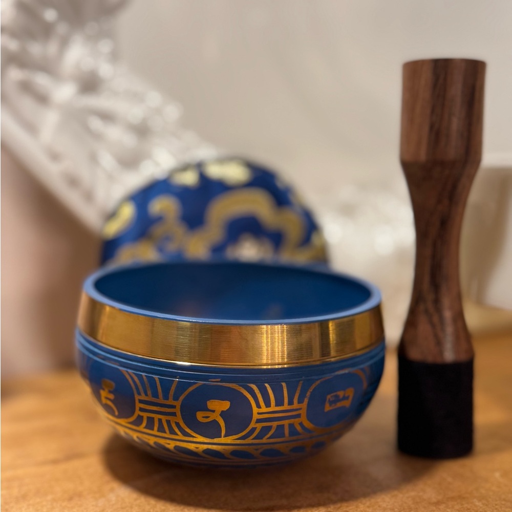 Blue brass Singing Bowl with Wooden Mallet